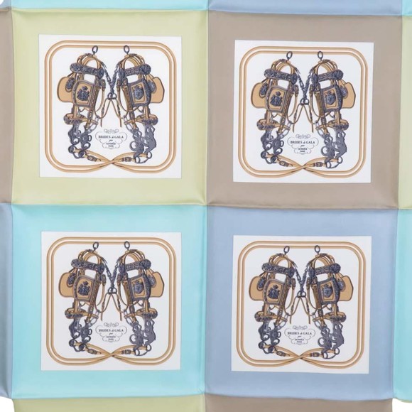 HERMES Carre 90 Scarves - Picture 2 of 5